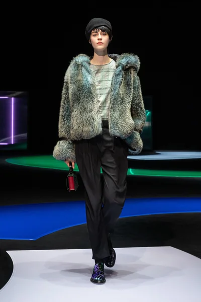 Look 54